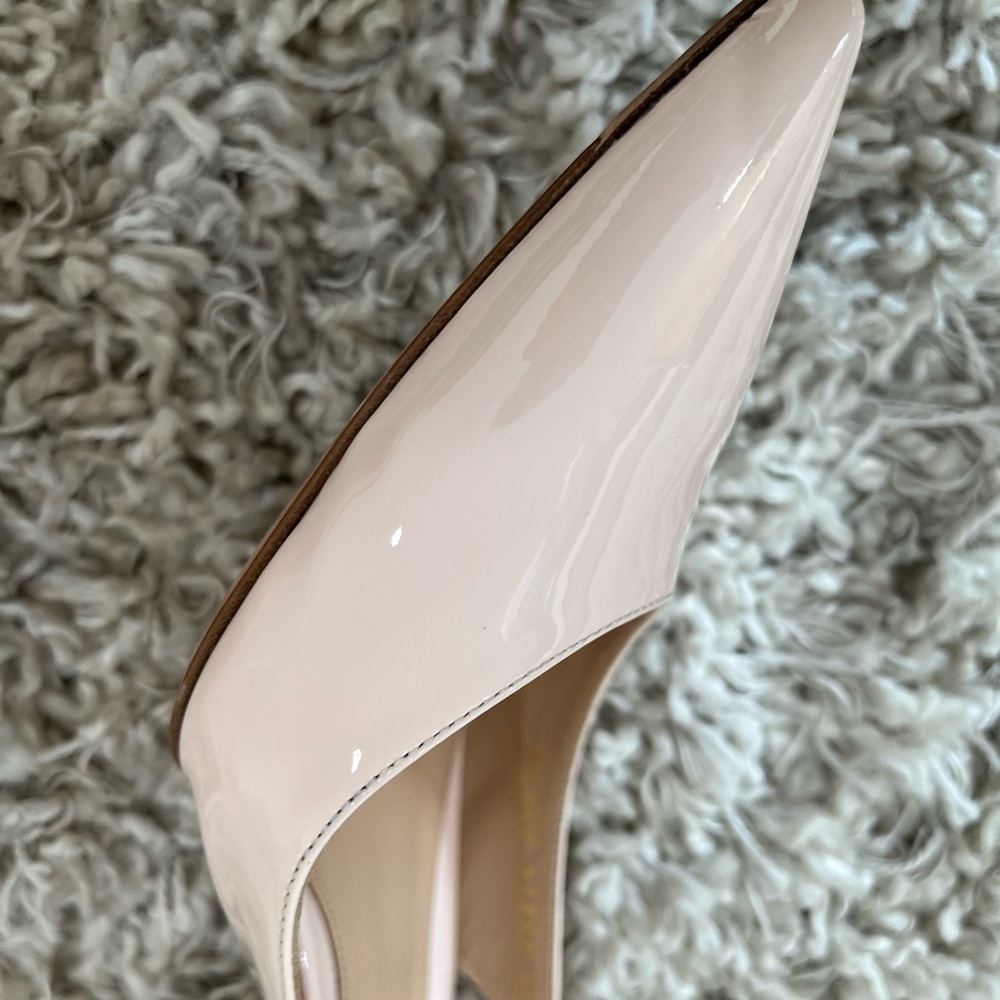 Gianvito Rossi Pointed Toe Patent Slingbacks - EU 40 - 9.5-10 U.S. - Picture 13 of 17